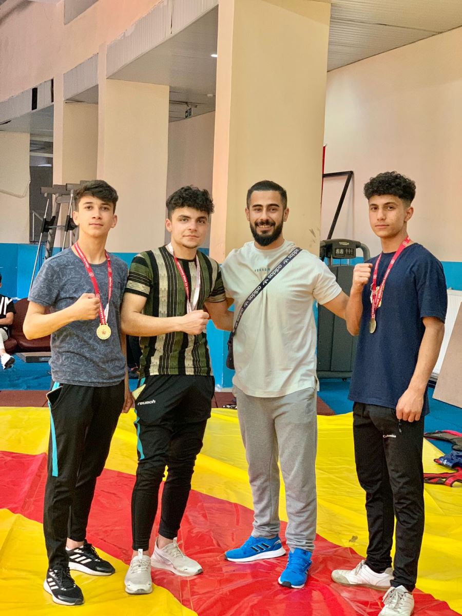 Hilvan Anadolu Lisesinden Büyük Başarı; Türkiye şampiyonasına katılmaya hak kazandılar