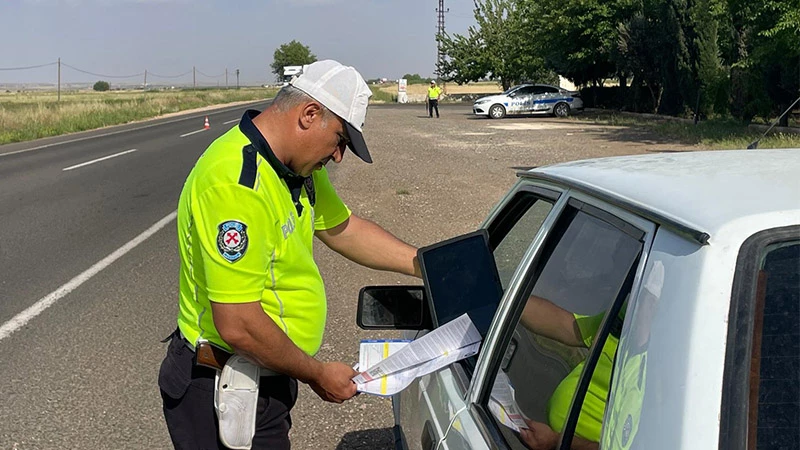 Trafik denetimlerinde bir haftada 2 milyondan fazla araç denetlendi