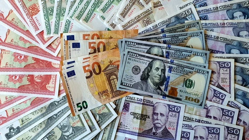 Dolar ve euro güne nasıl başladı?