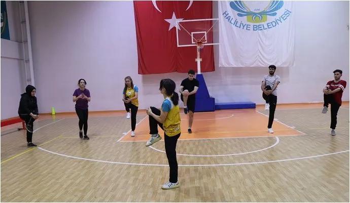 Besyo Ve Pomem Hayali Kurulan Gençler Haliliye’de Hedefe Koşuyor