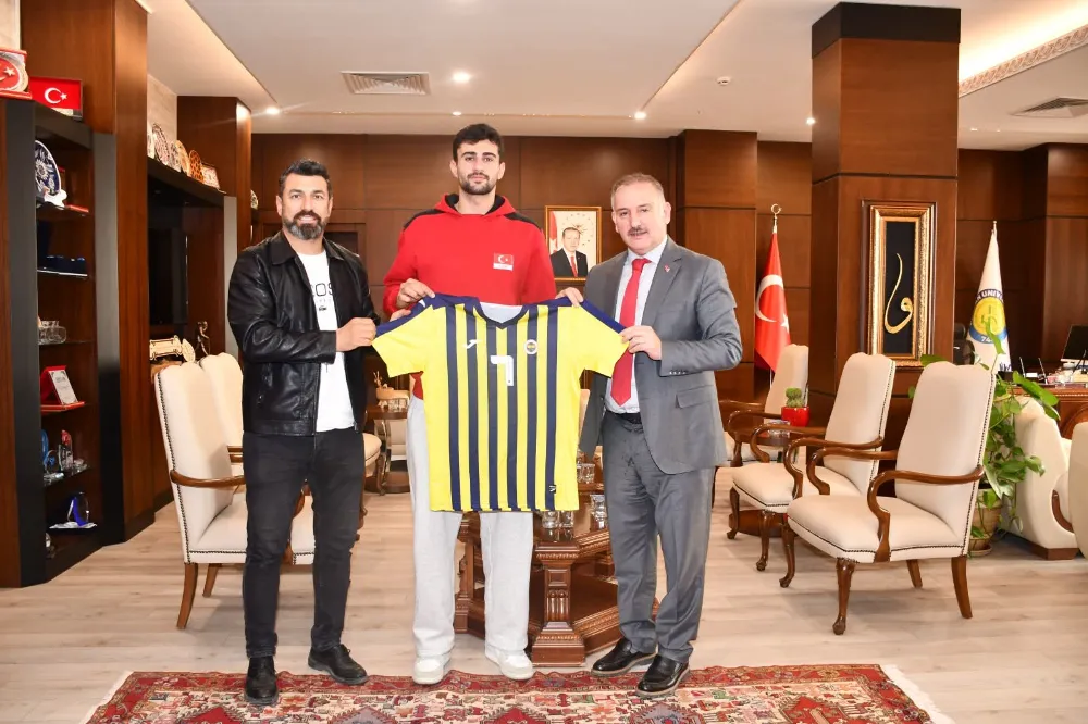 Harran Üniversitesi’nde Yetişen İsmail Deniz Fenerbahçe’ye Transfer Oldu