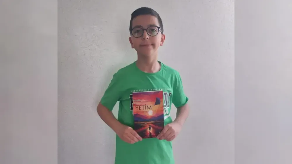 Harranlı Öğrenci 13 Yaşında “Yetim” Kitabını Yayımladı