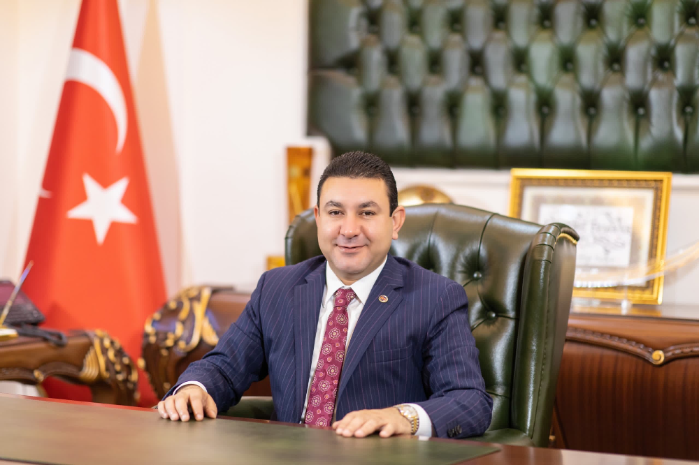 BAŞKAN ÖZYAVUZ