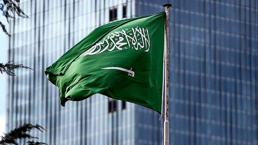 Suudi Arabistan: Petrol üretimi geçici olarak durduruldu