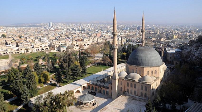 Urfa?da Cuma Namazı Hangi Camilerde Kılınacak?